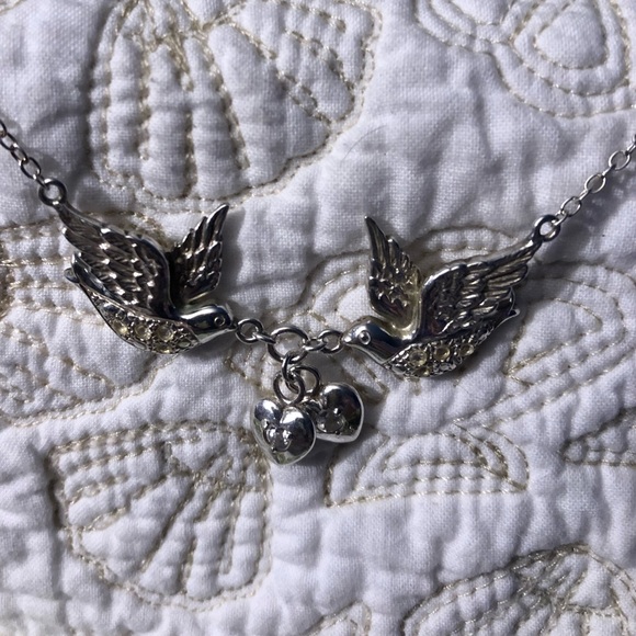 Lenox .925 silver/white topaz dove/hearts necklace - Picture 2 of 8